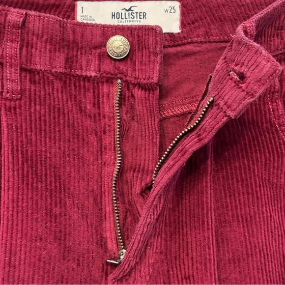 Hollister Ultra High Rise Corduroy Pants Red Wine Womens Size 1 W25 - Picture 3 of 6